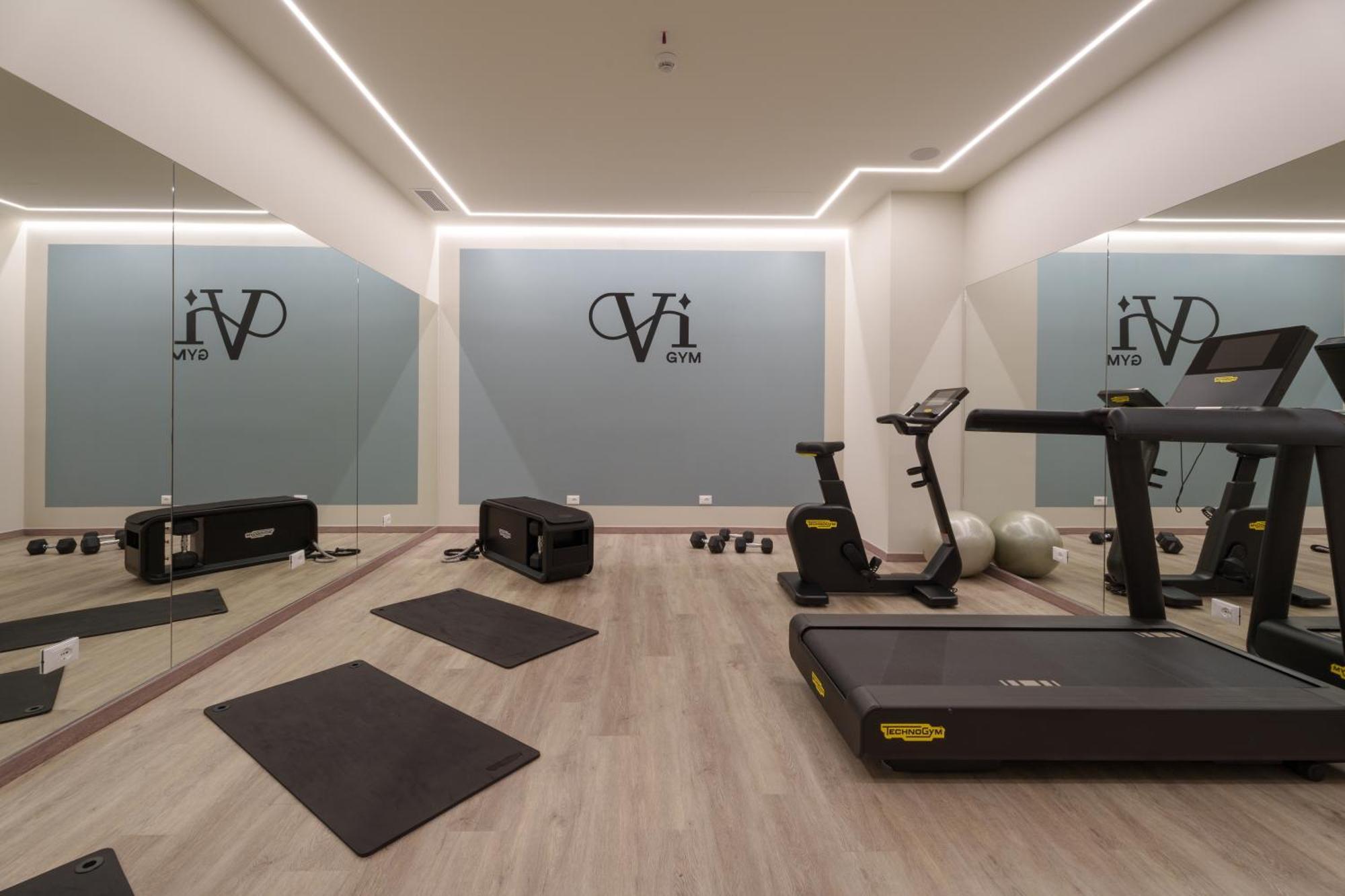 VI Suites Viareggio Bagian luar foto