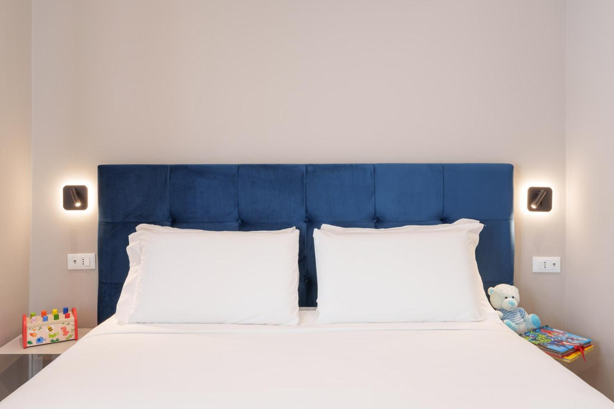 VI Suites Viareggio Bagian luar foto